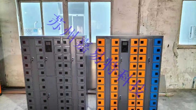 工廠員工使用手機(jī)存放柜有什么益處？